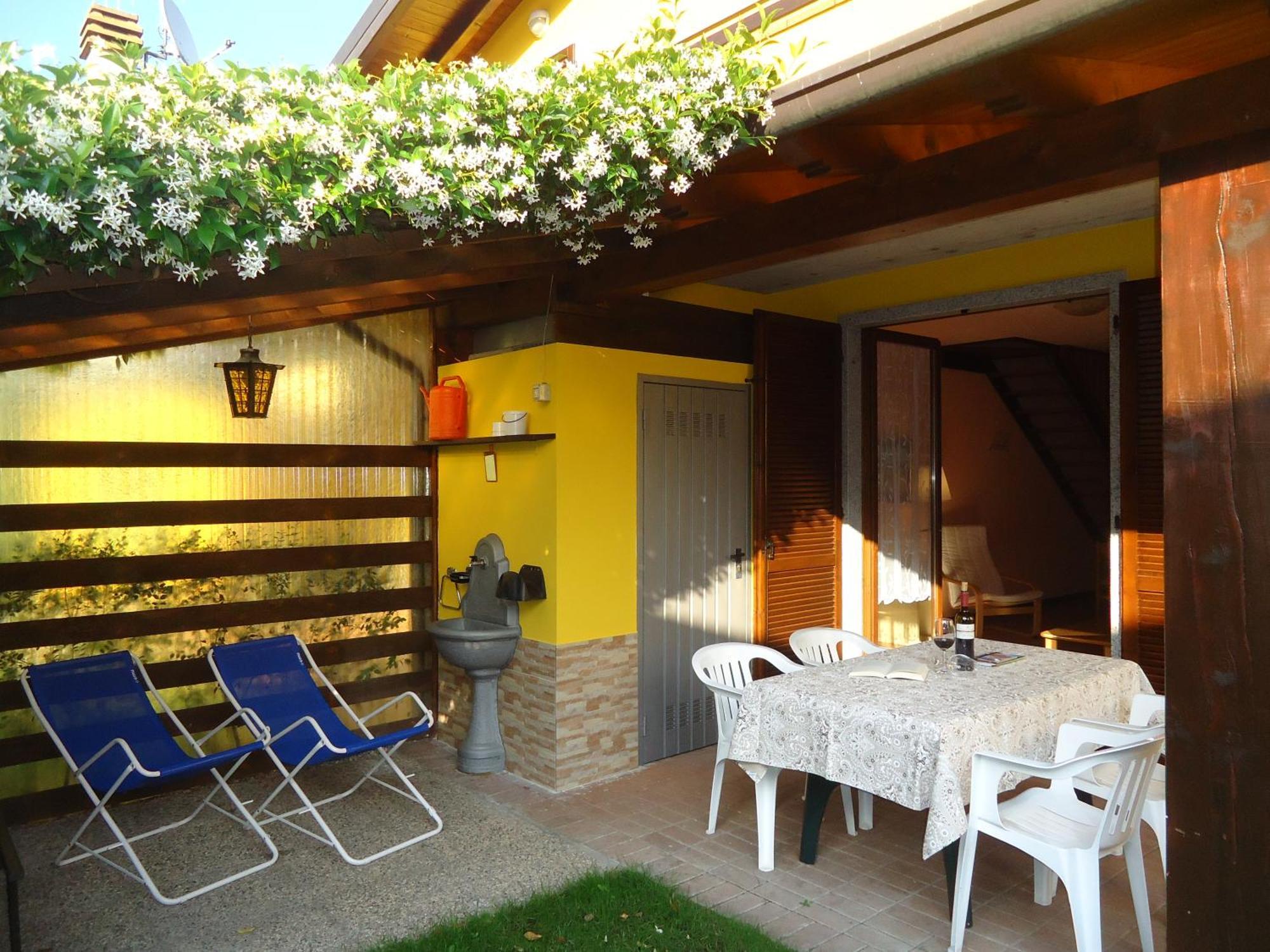 Casa Alice Apartment Crone Екстериор снимка